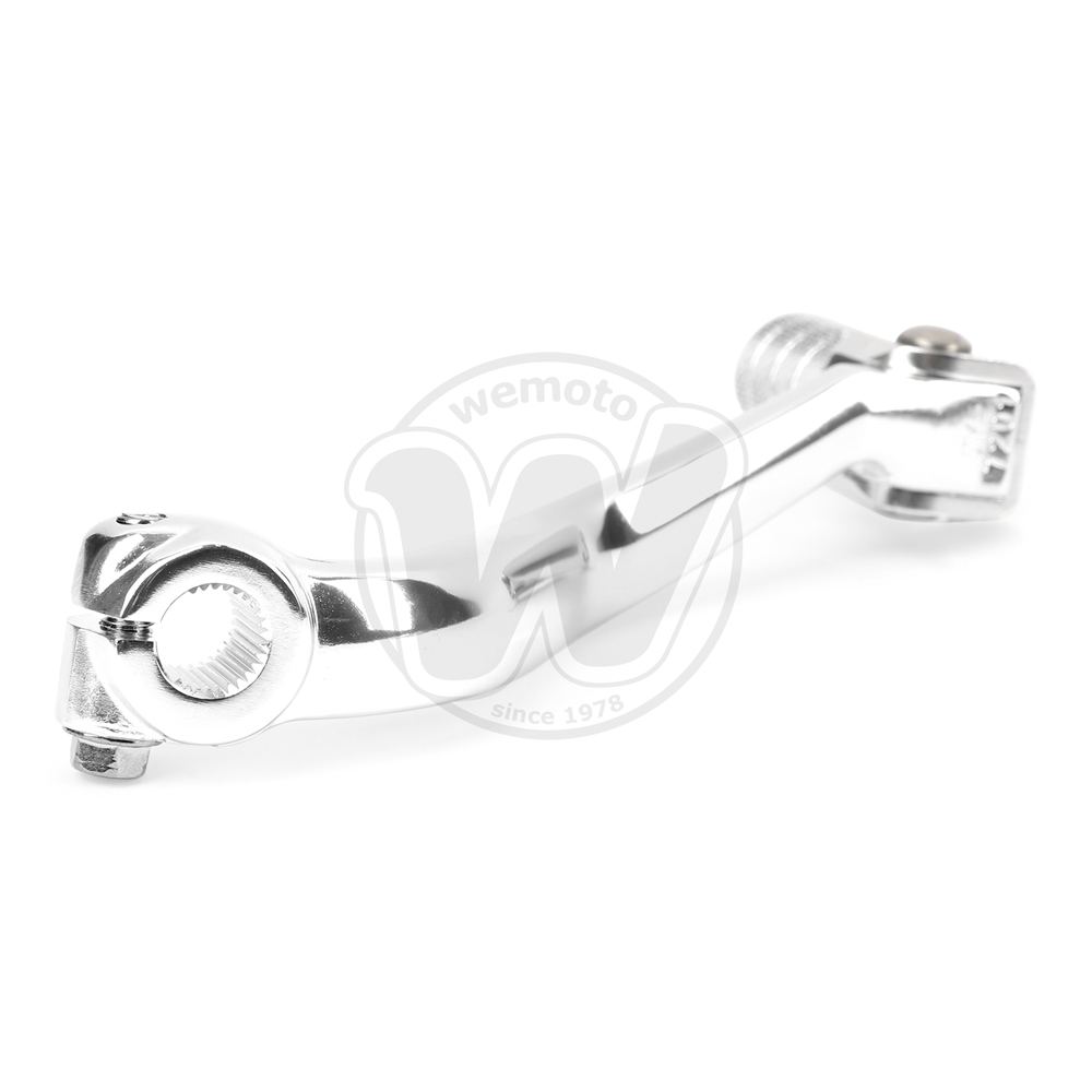 0HI4087_af3170 three.jpg